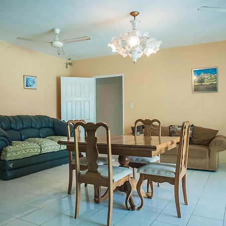 Diamond Villa Guest House Montego Bay Zewnętrze zdjęcie
