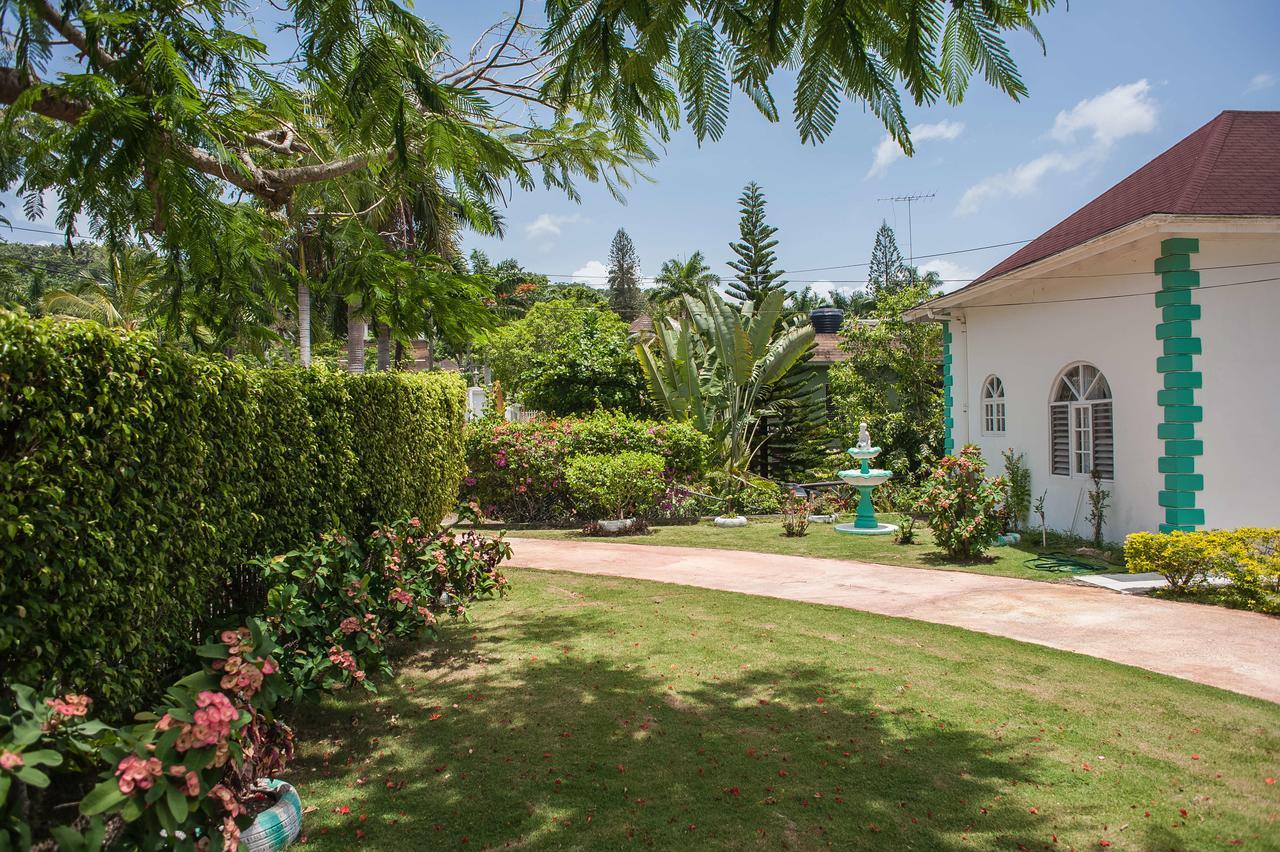 Diamond Villa Guest House Montego Bay Zewnętrze zdjęcie