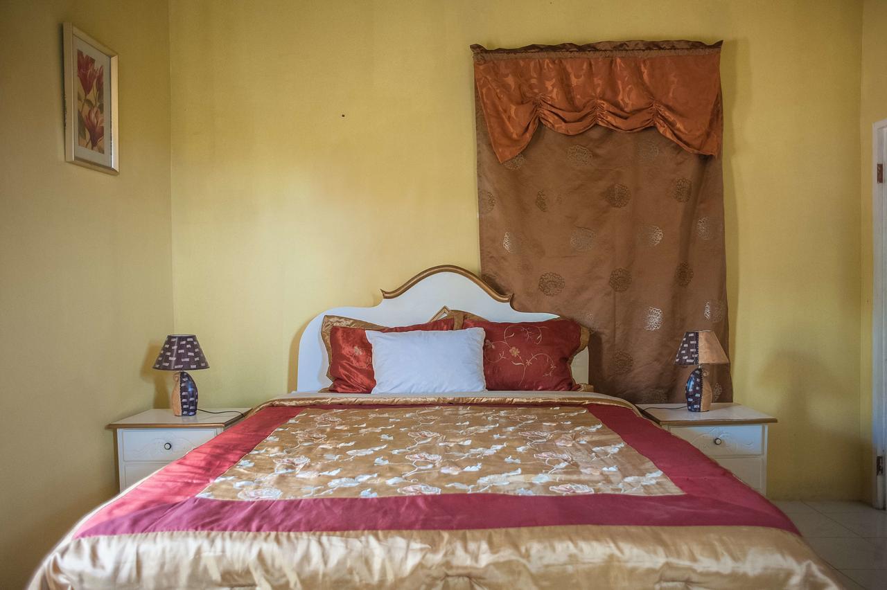 Diamond Villa Guest House Montego Bay Zewnętrze zdjęcie