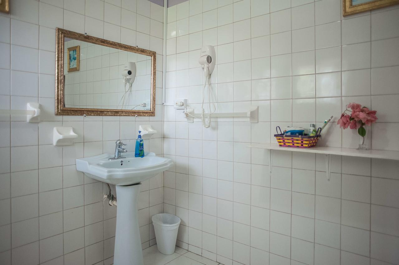 Diamond Villa Guest House Montego Bay Zewnętrze zdjęcie