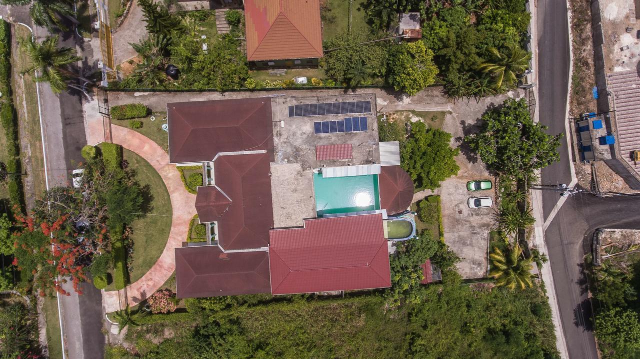 Diamond Villa Guest House Montego Bay Zewnętrze zdjęcie