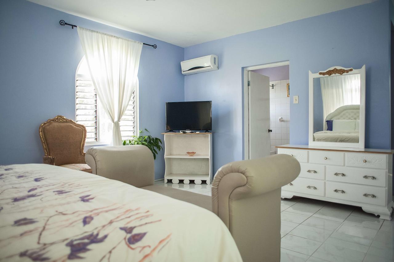 Diamond Villa Guest House Montego Bay Zewnętrze zdjęcie